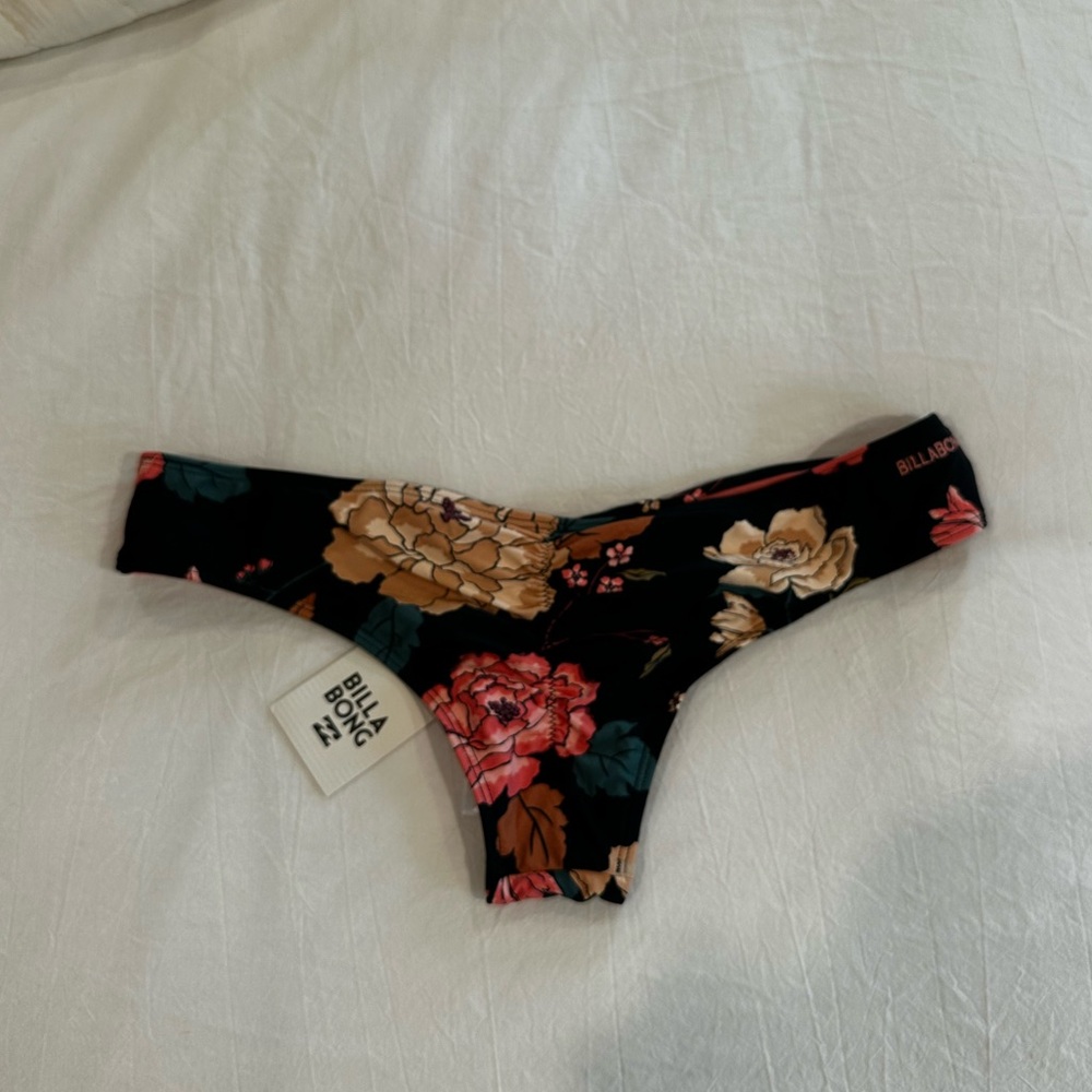 Floral Print Black Bikini Set with Pink & Tan Blooms - Picture 7 of 9